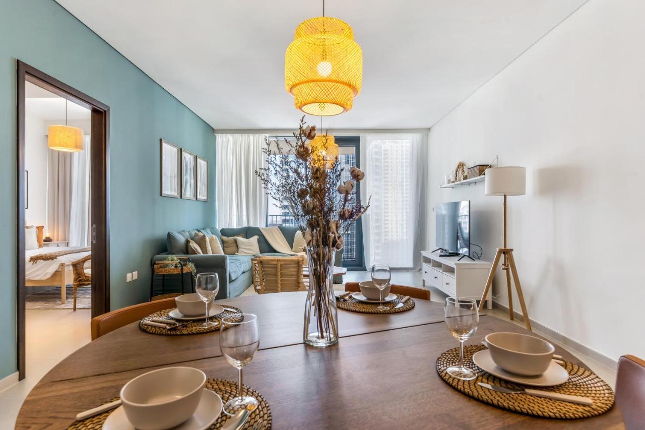 High-end Chic Apartment, Close To Burj Khalifa Apartment