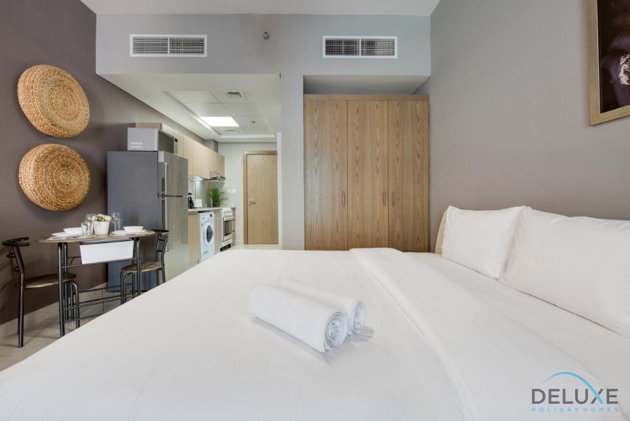 Glamorous Studio At Binghatti Stars Silicon Oasis By Deluxe *