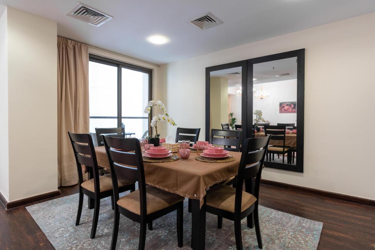 Spacious 5 Beds 3 Min From The Jbr Dubai