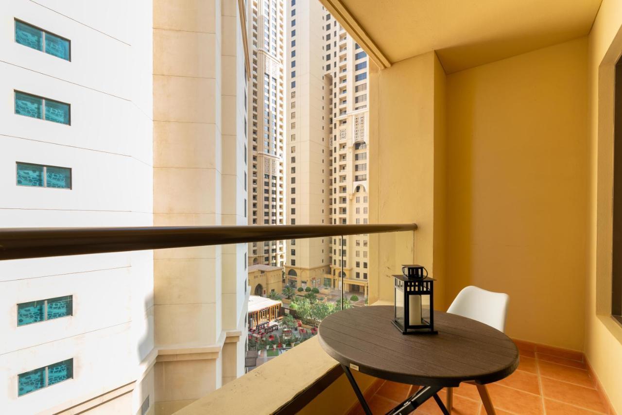 Spacious 5 Beds 3 Min From The Jbr * Dubai