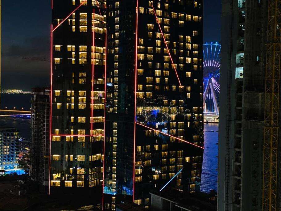 Jovial At Jbr