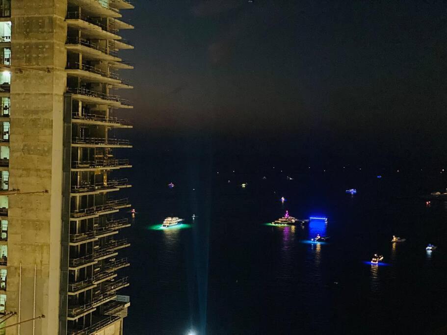 Jovial At Jbr *