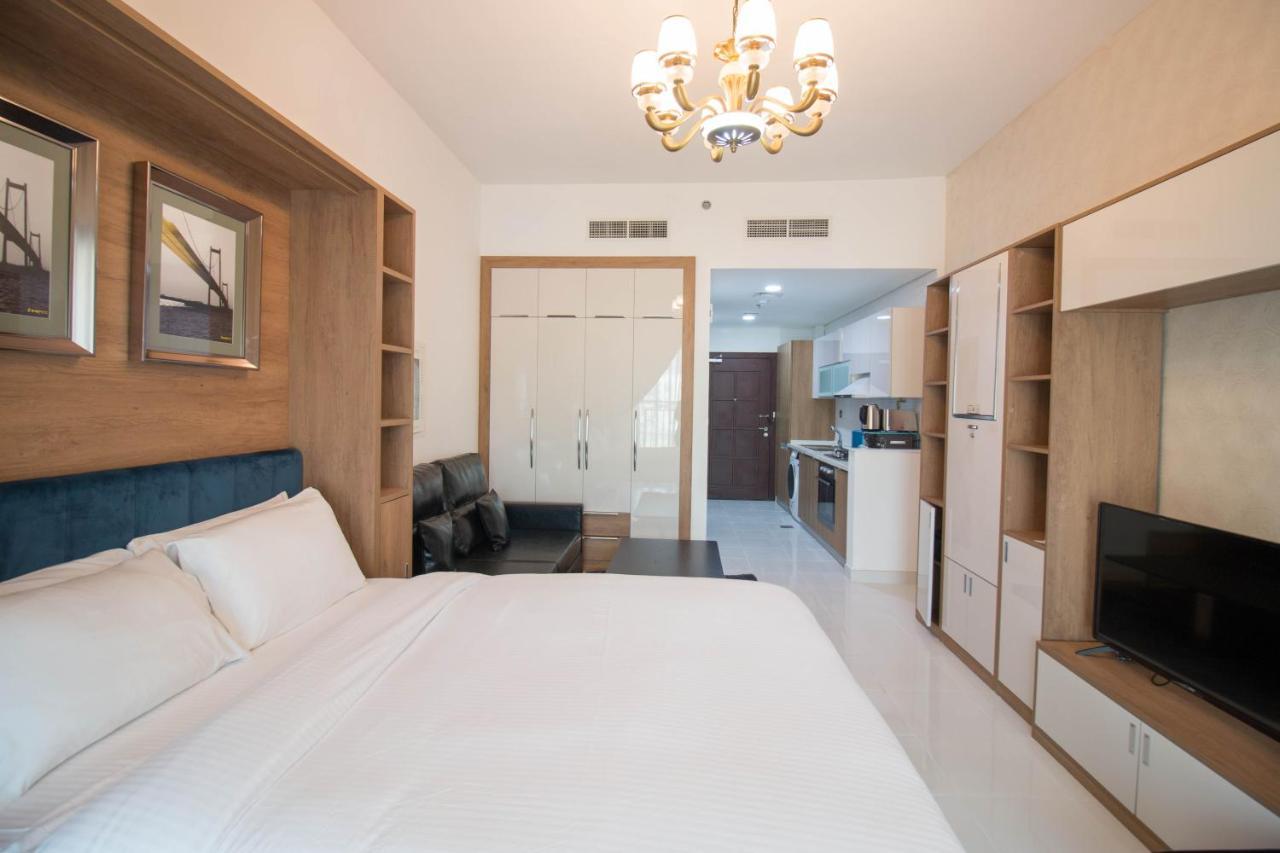 Furnished Studio, Close To Amenties! - Resortz 11 Apartment Dubai