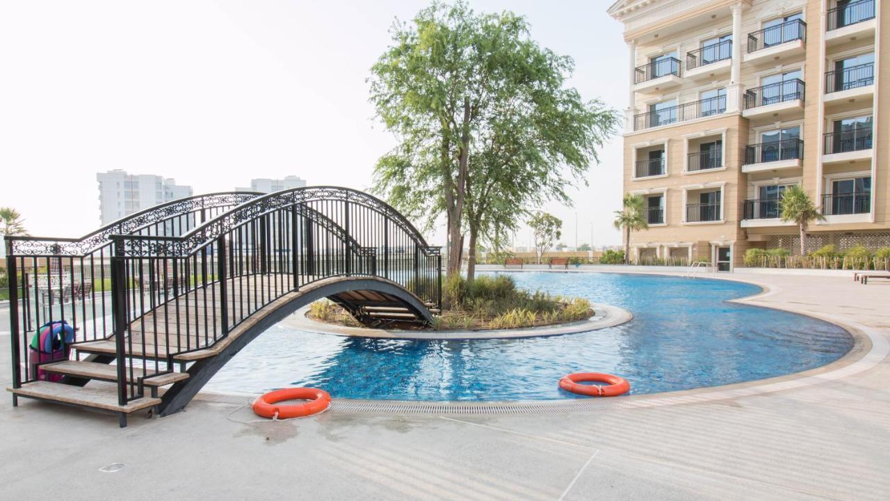 Furnished Studio, Close To Amenties! - Resortz 11 Apartment *