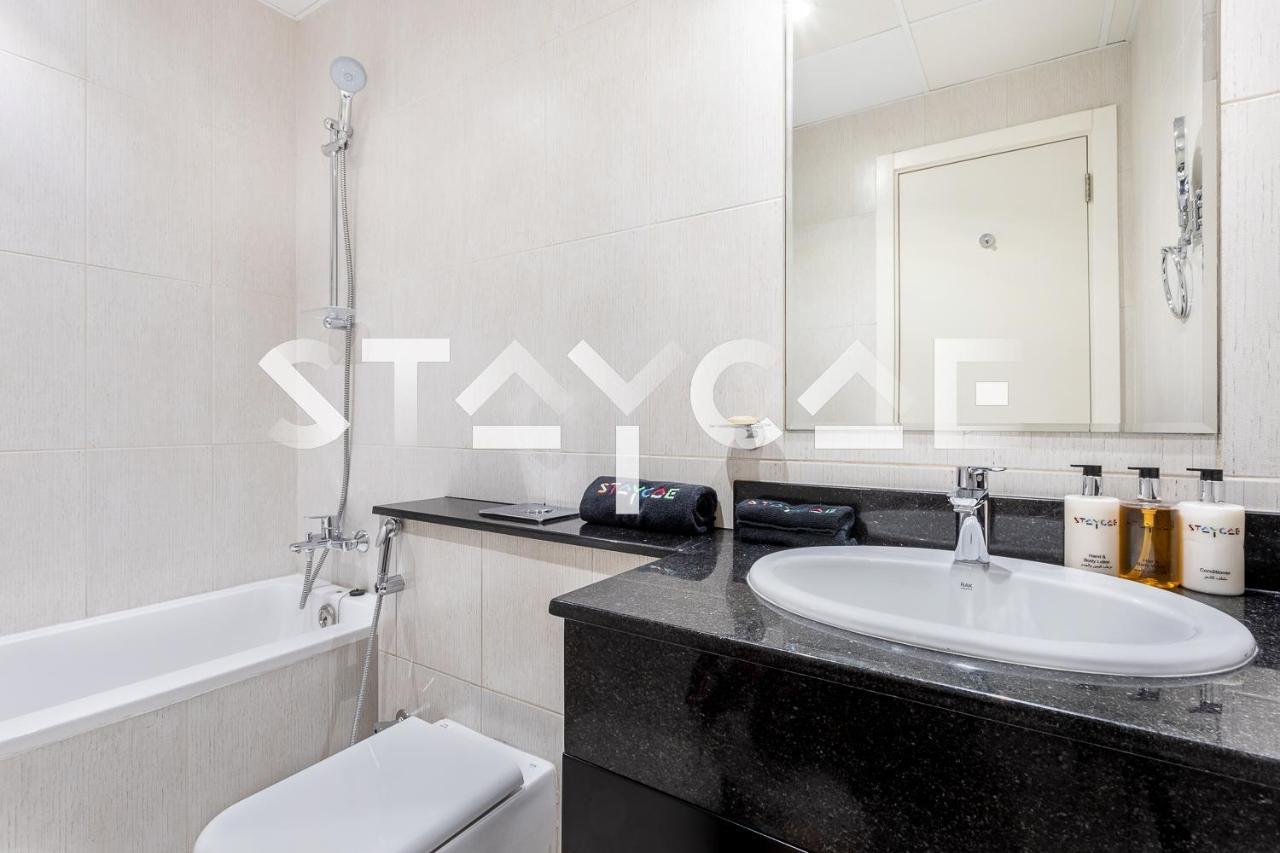 Apartment Staycae Homes - Tower 108
