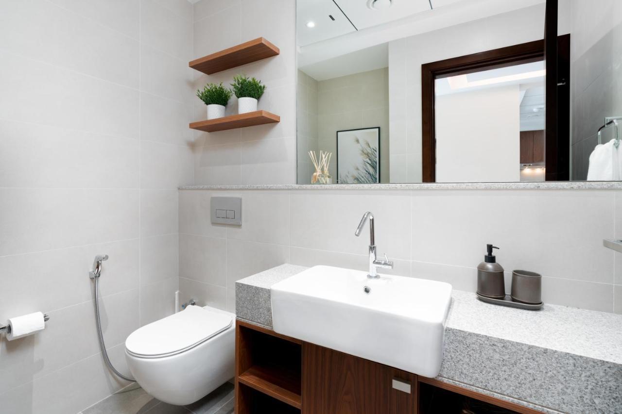Apartment Ultimate / 3 Beds / Gorgeous Frame And Park View / 250m From Metro / 1 Stop From World Trade Center