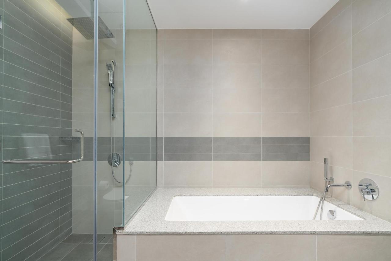 Ultimate / 3 Beds / Gorgeous Frame And Park View / 250m From Metro / 1 Stop From World Trade Center