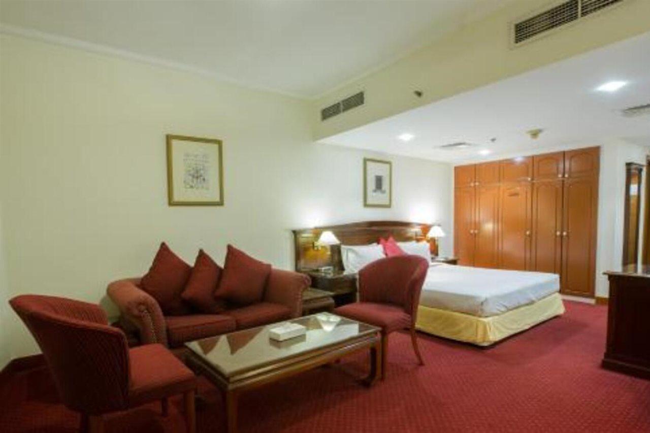 Hotel York International 3*