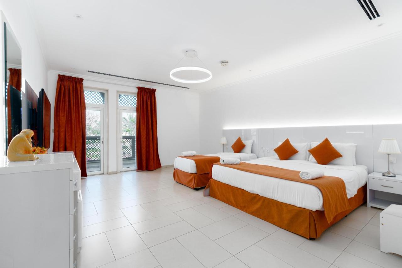 Marina Up 20 Guest Huge Private Pool Villa Dubai