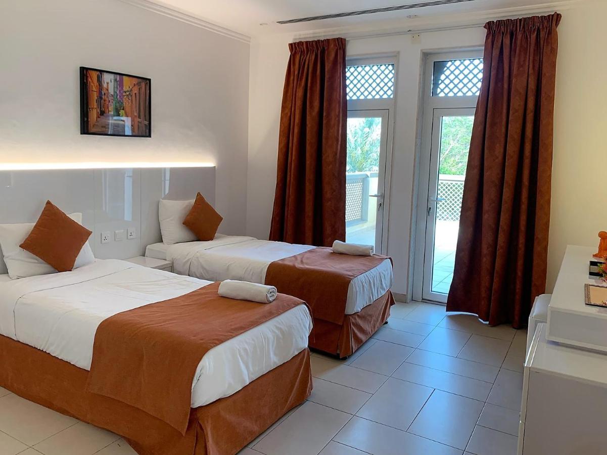 Villa Marina Up 20 Guest Huge Private Pool