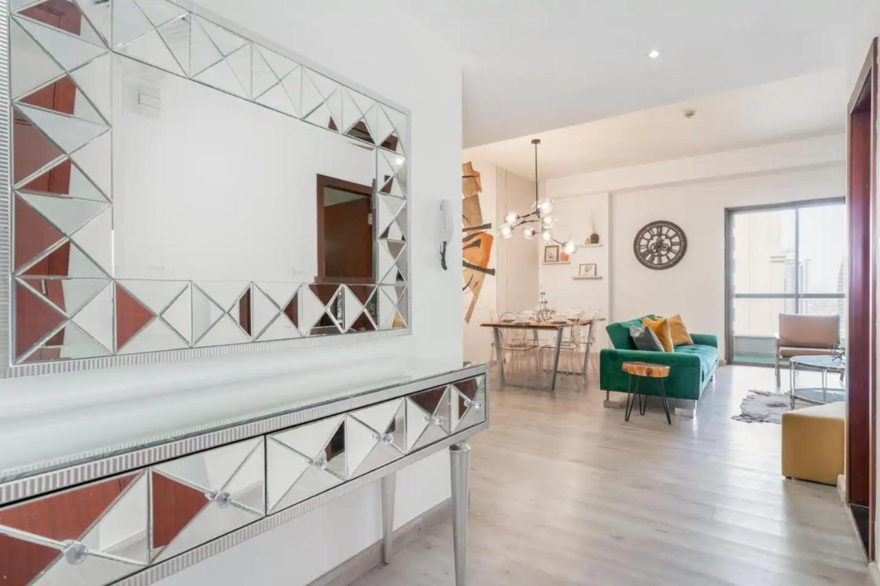 Apartment Gorgeous 2 Bedroom In Near The Dubai