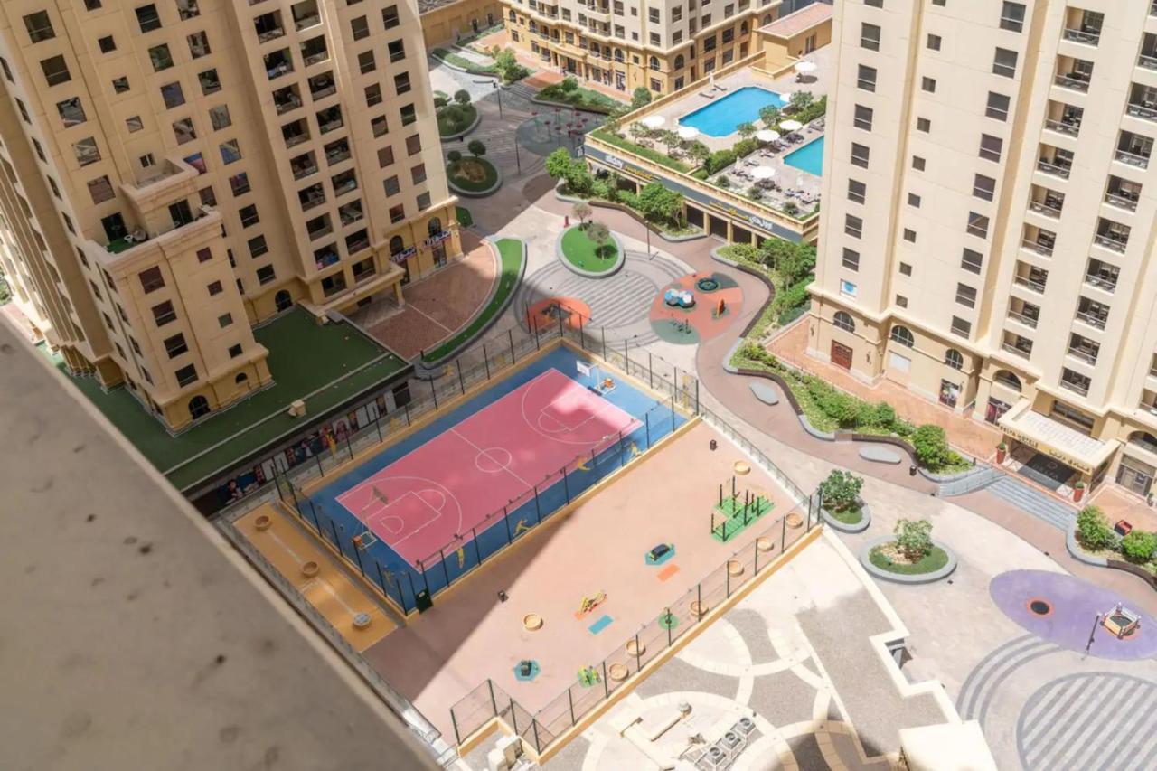 Gorgeous 2 Bedroom In Near The * Dubai