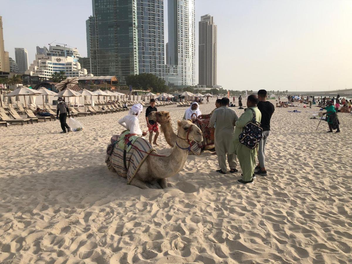 Spacious 5 Beds 3 Min From The Jbr * Dubai