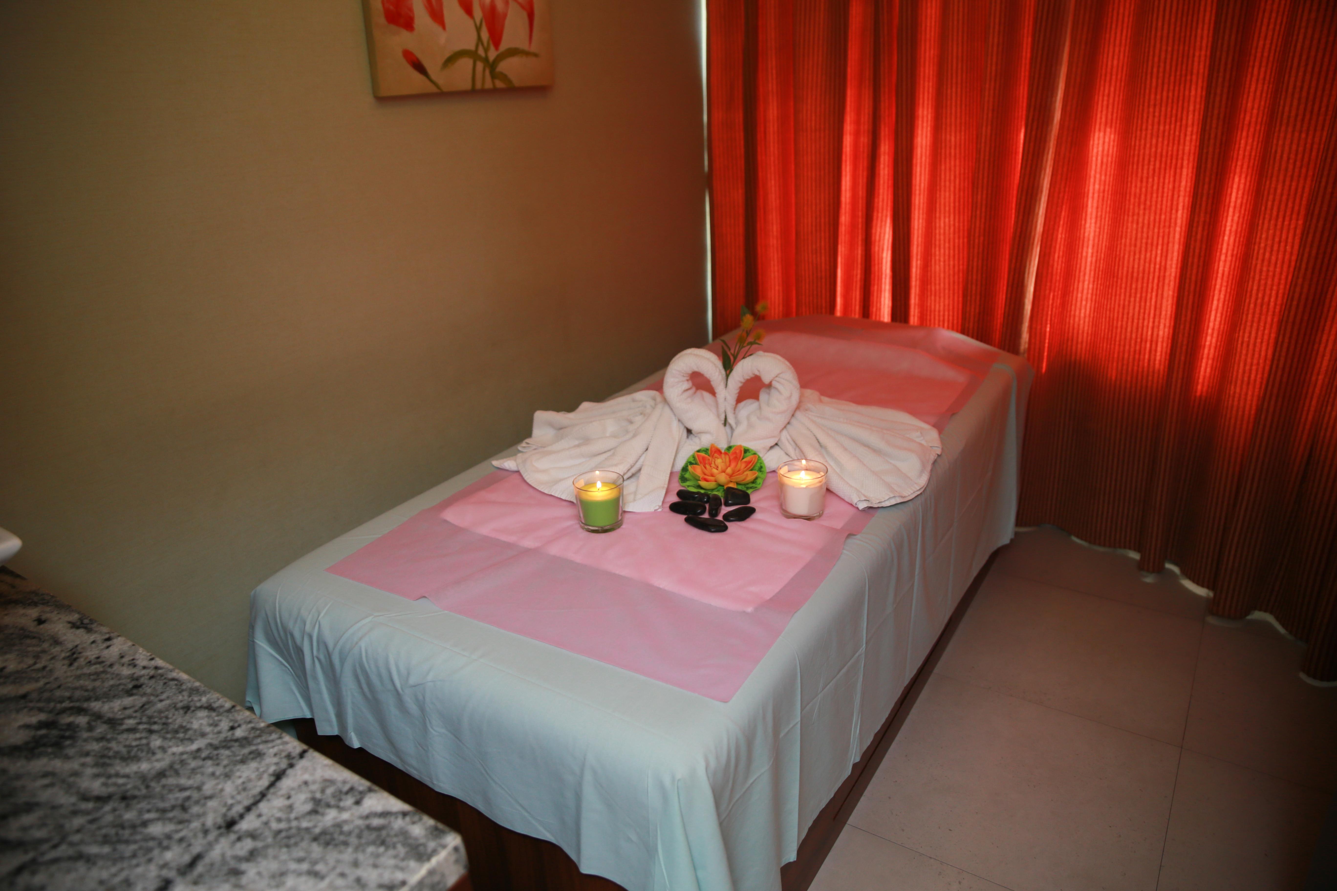 Hotel Versailles By Vieras 4*