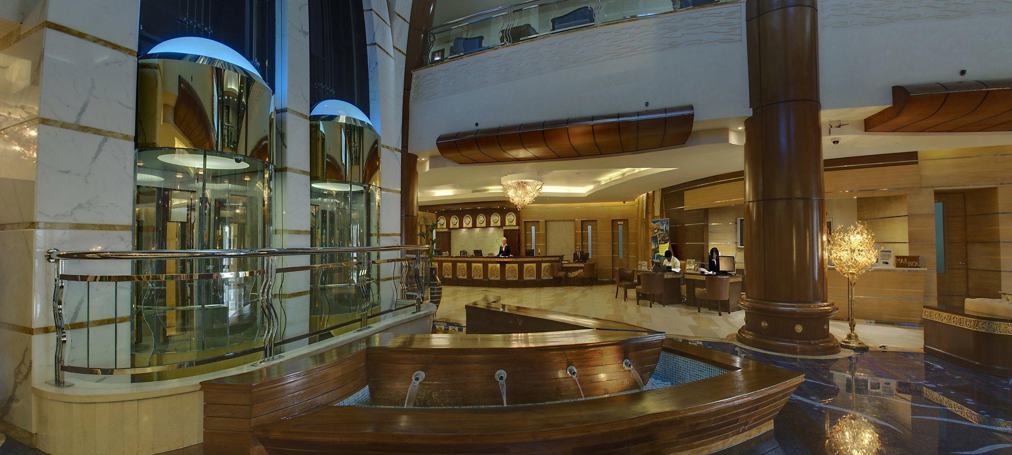 Grand Excelsior - Bur 4*