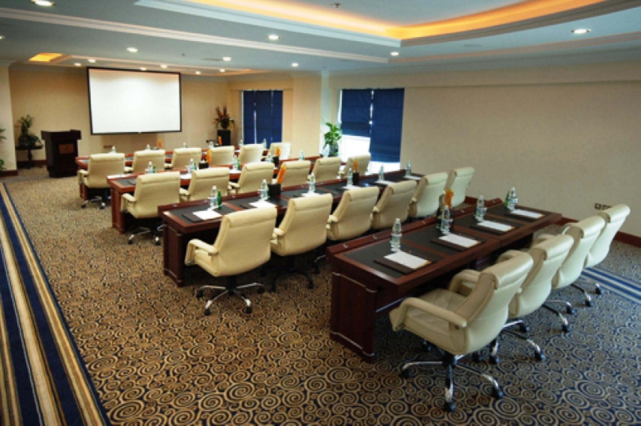 Grand Excelsior - Bur Hotel 4*