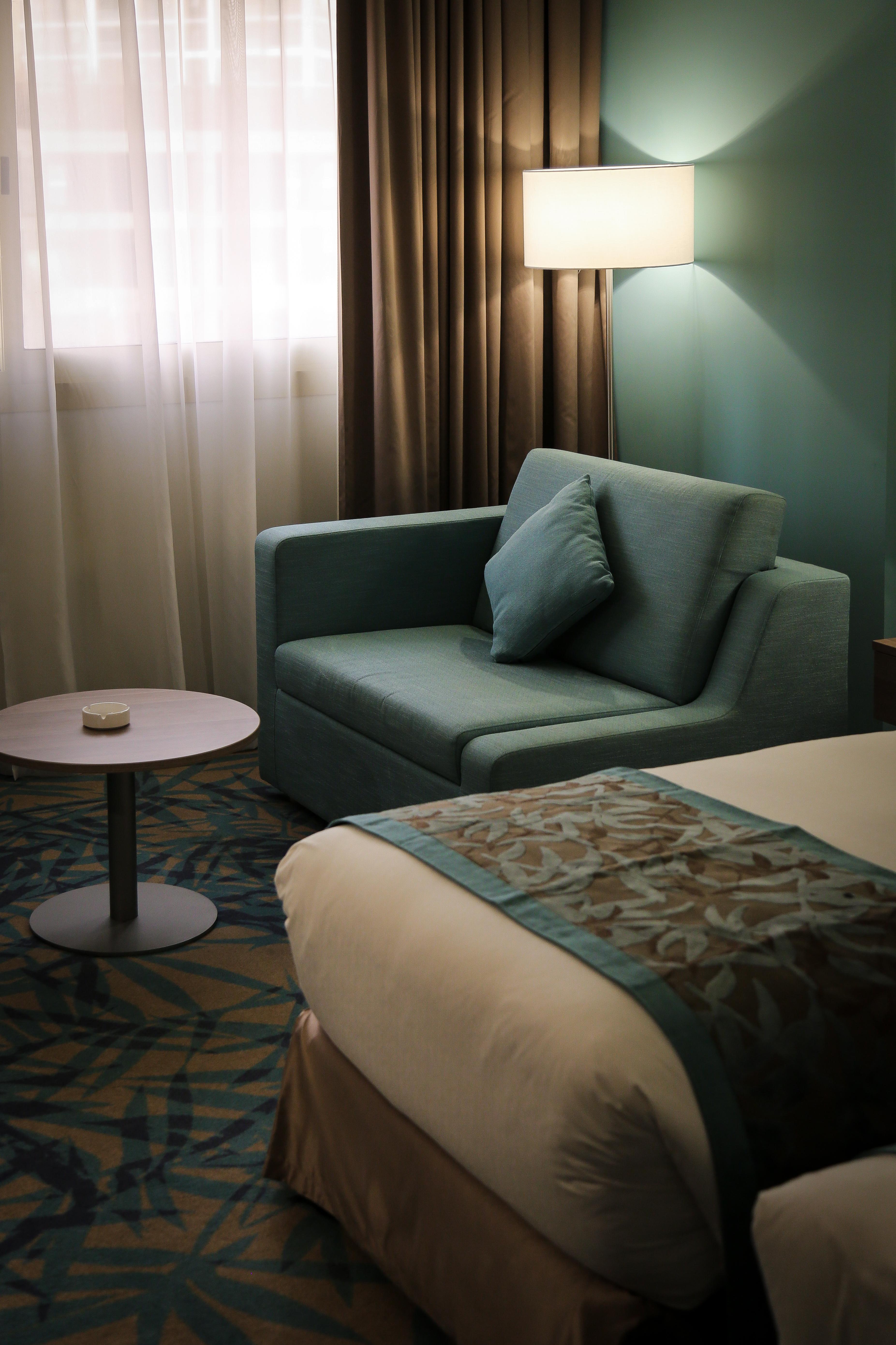 Hotel Mena Plaza Albarsha At The Mall 4*