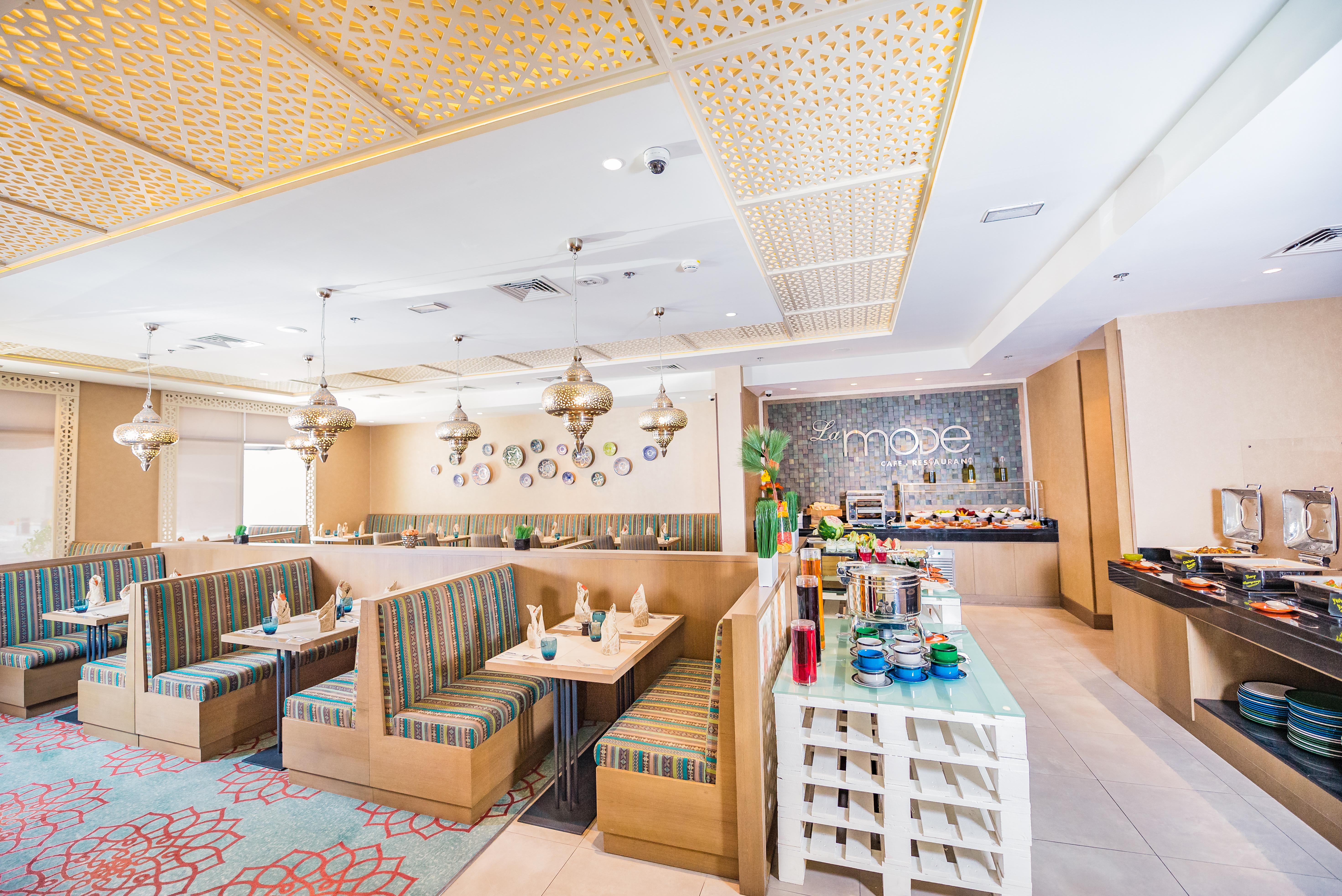 Mena Plaza Albarsha At The Mall 4* Dubai