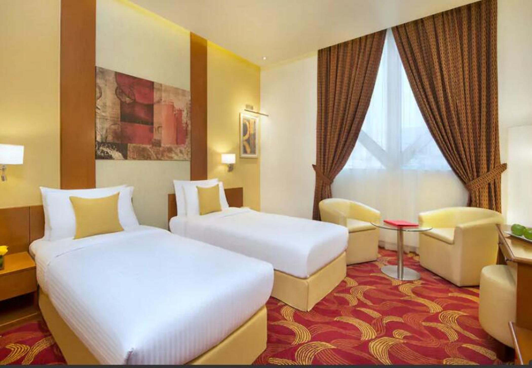 City Seasons Towers Hotel Bur Dubai 4*