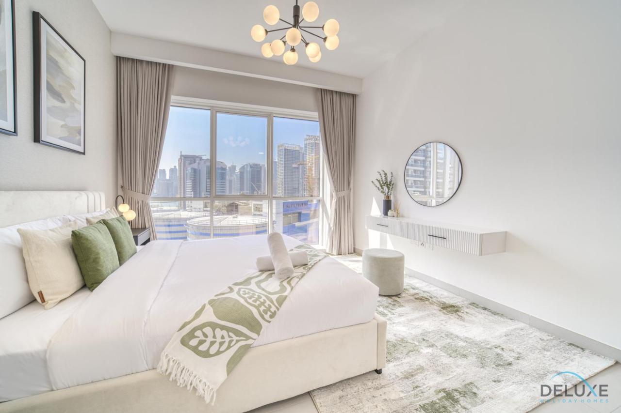 Of The Week Stylish 1br With Partial Burj Views By Deluxe Homes * Dubai