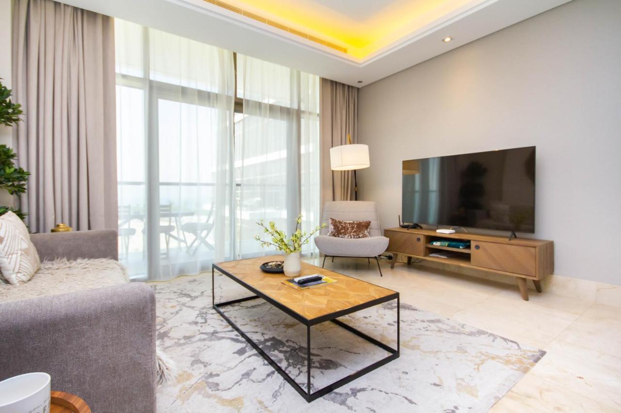 Bespoke Homes - Palm Jumeirah- 2 Bedroom Sea View With Pool & Access, The 8 *