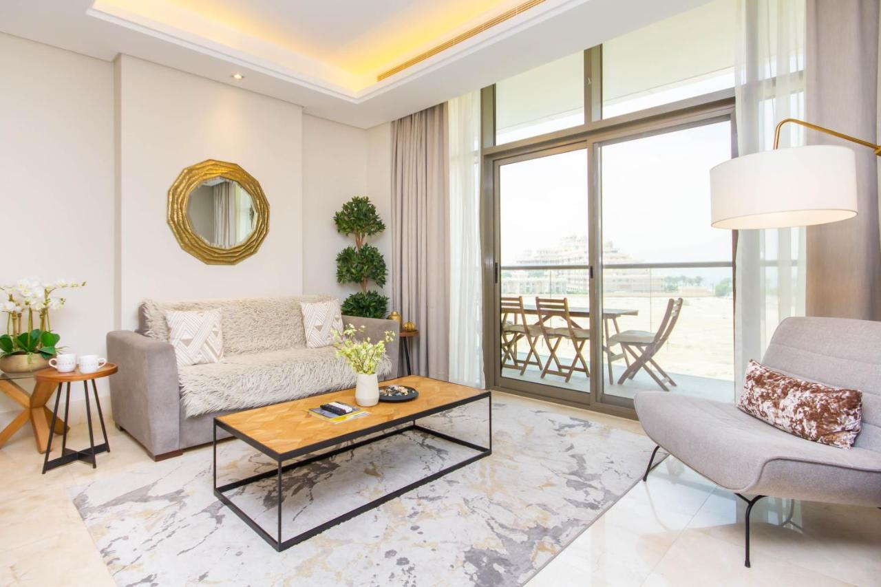 Bespoke Homes - Palm Jumeirah- 2 Bedroom Sea View With Pool & Access, The 8