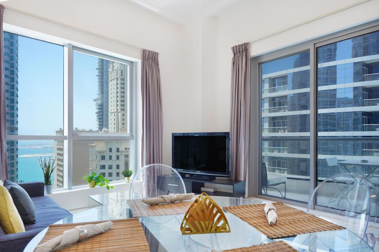 Maison Privee - Stunning Apartment With Dubai Marina View Apartment