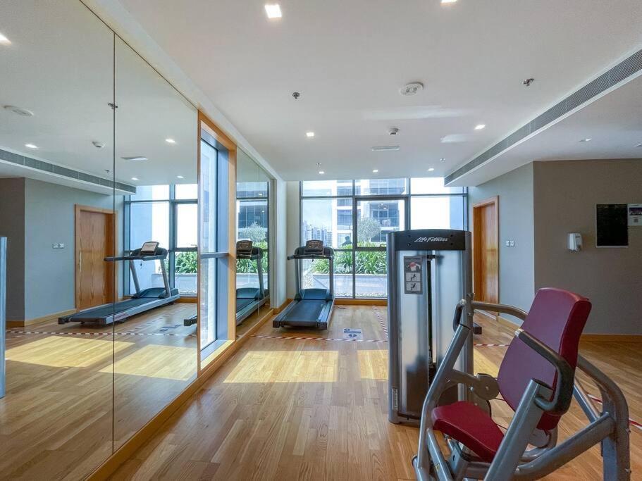 Lovely 1bedroom Damac Hills Surrounded By *