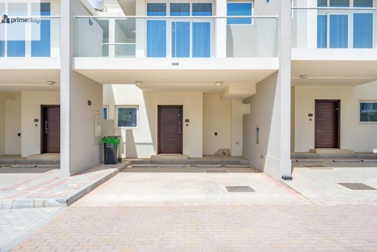 Primestay - 3br In Basswood In Damac Hills 2 Villa