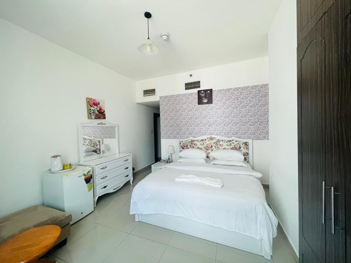 Private In 2br * Dubai
