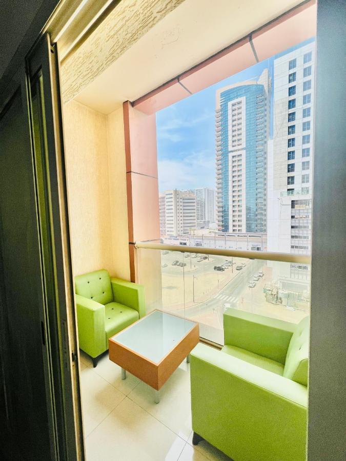 Private In 2br Homestay Dubai