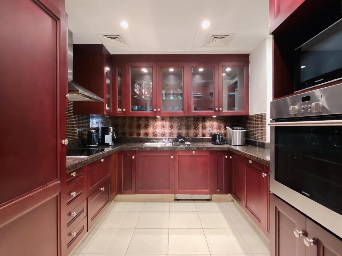 Rare 1-bed Oldtown With Burj Khalifa View