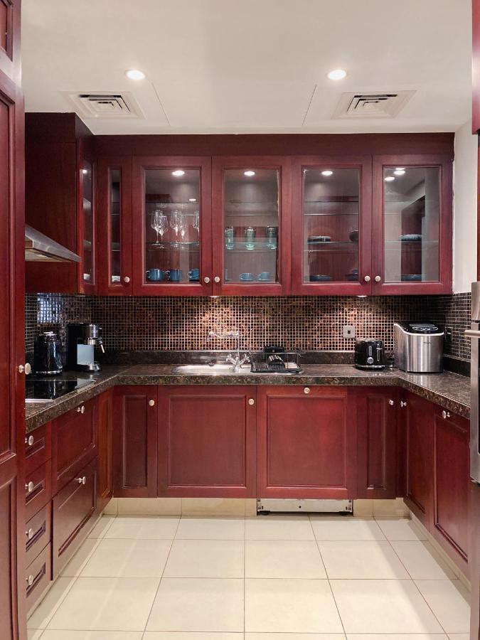 Rare 1-bed Oldtown With Burj Khalifa View Dubai