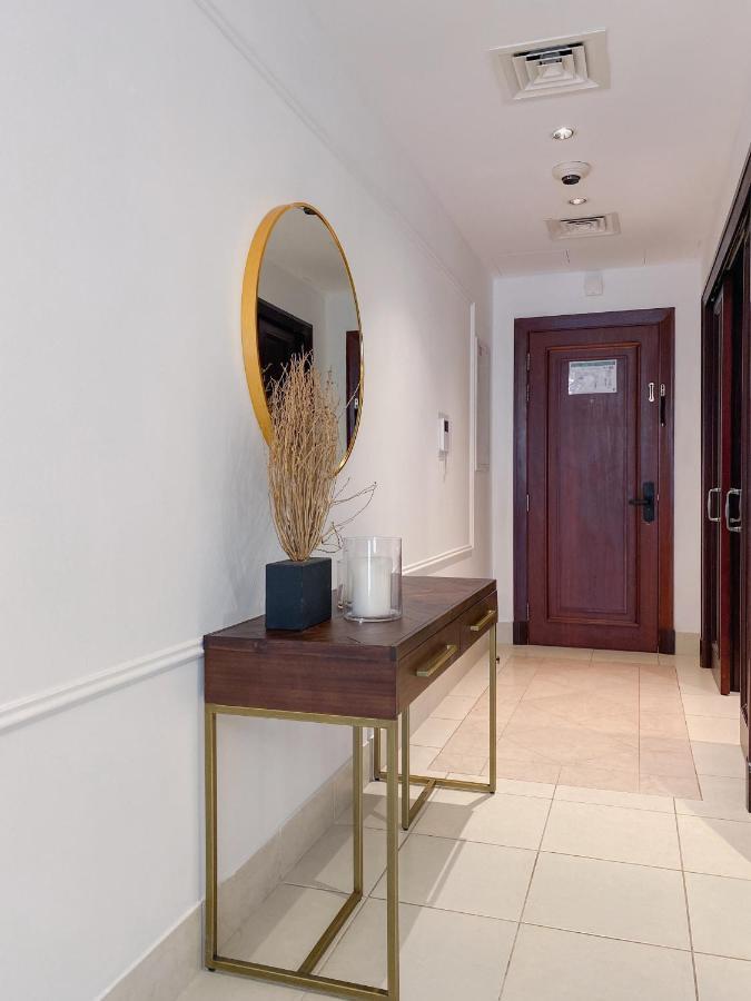Rare 1-bed Oldtown With Burj Khalifa View Apartment
