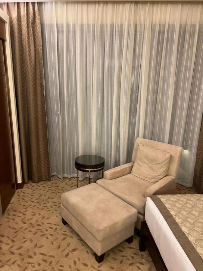 Address Mall Fashion Avenue 1 Bedroom 34 Floor Dubai