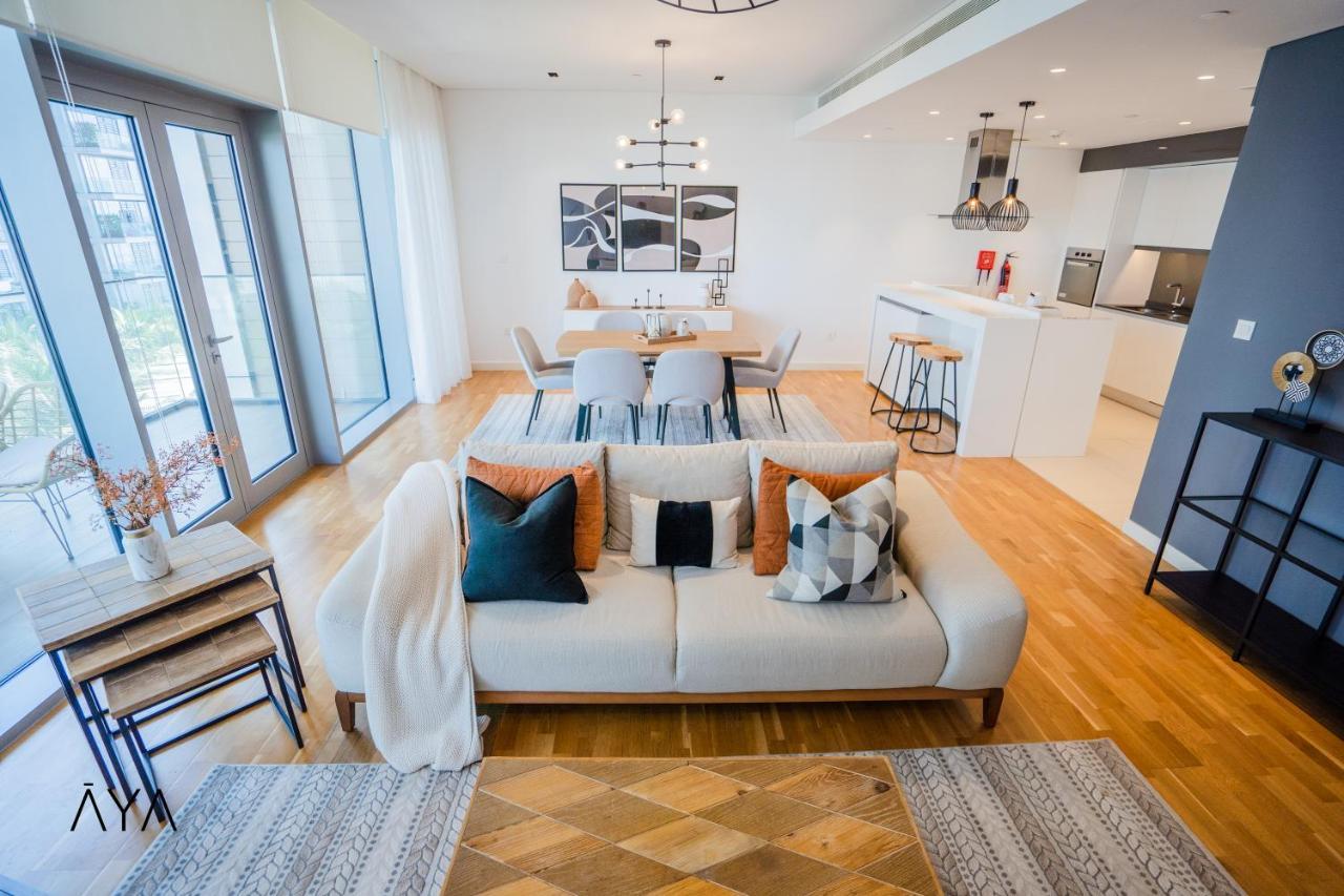 Apartment Aya Boutique - Stunning 1br Surrounding The Sea Views & Ain *