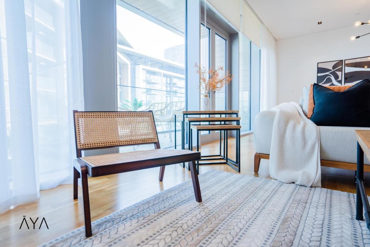 Aya Boutique - Stunning 1br Surrounding The Sea Views & Ain Apartment Dubai