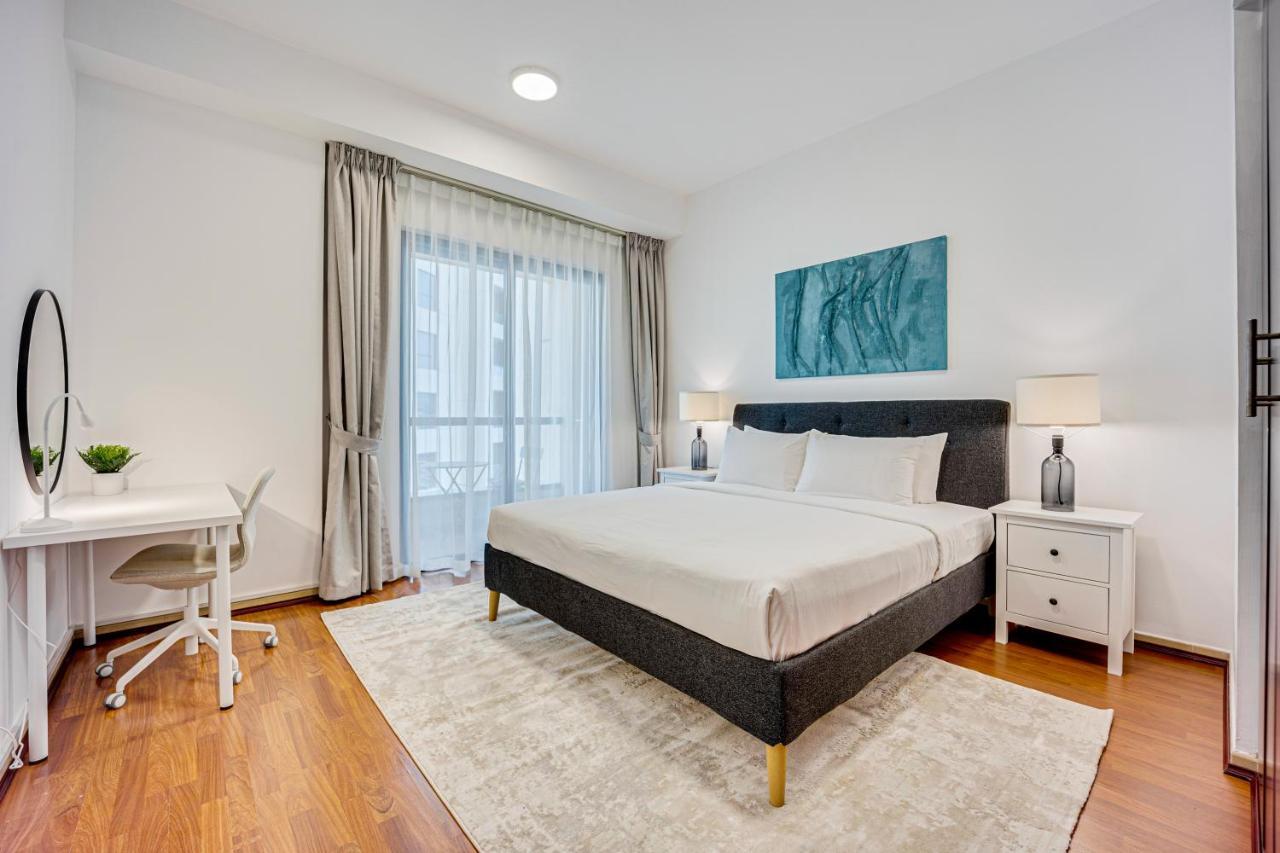Cozy 2 Bd In Bahar Jbr 24 Floor Apartment