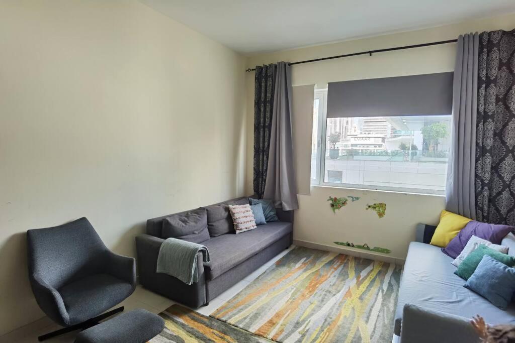 Marina View, 3 Min Walk To Metro And Beach Plus Free One Hour Boat Trip *