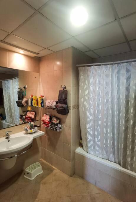 Marina View, 3 Min Walk To Metro And Beach Plus Free One Hour Boat Trip * Dubai