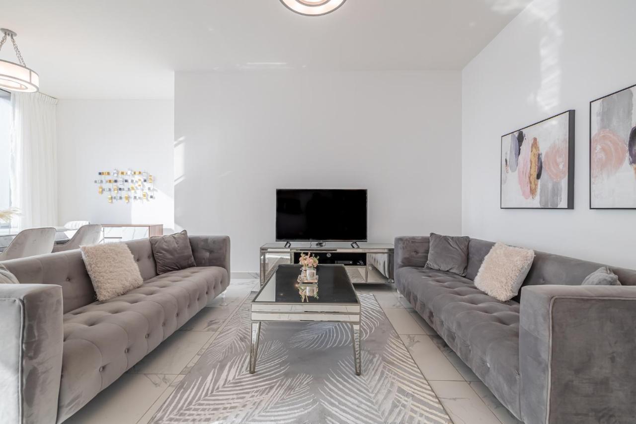 Apartment Noora Tower I Spacious 3bdr And Maid With Burj Khalifa View *