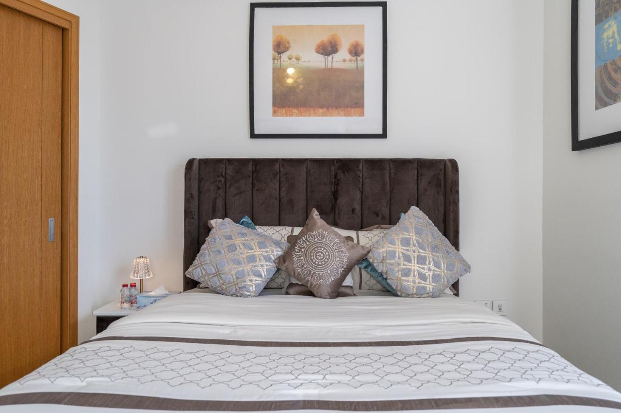 Trinity Homes - Opera Grand Downtown Apartment