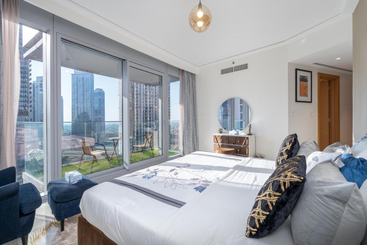 Trinity Homes - Opera Grand Downtown Apartment *