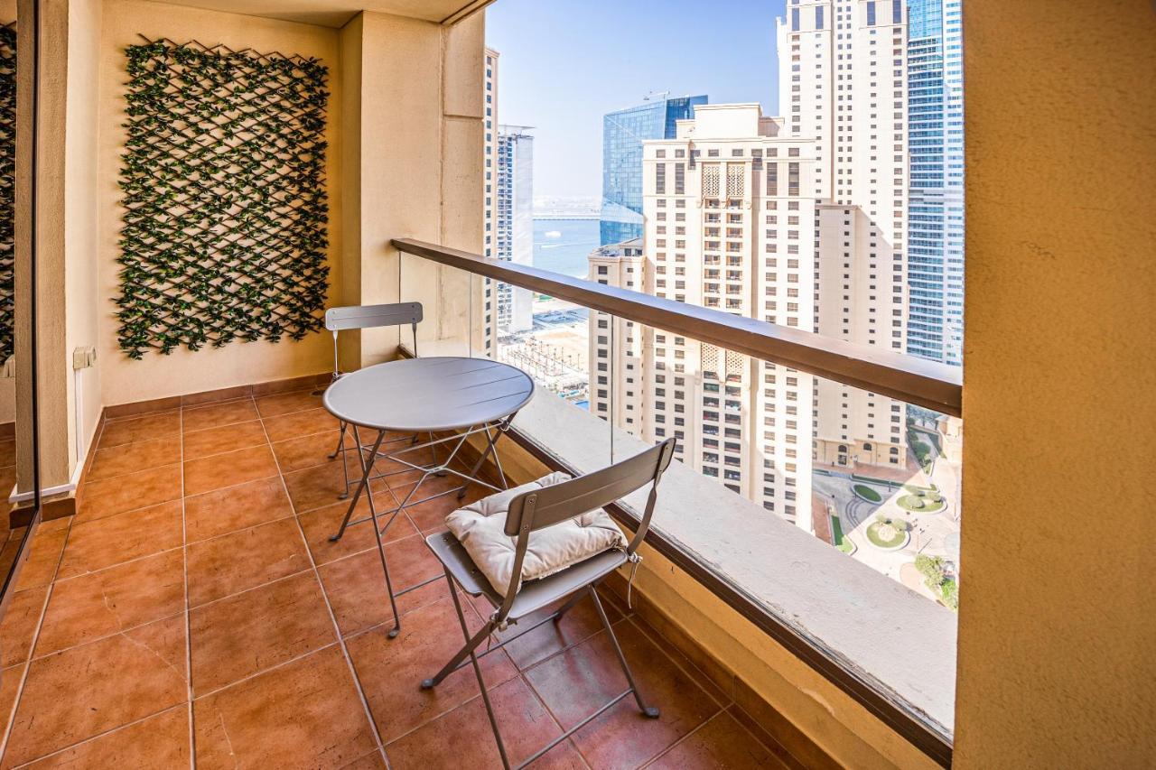 Cozy 2 Bd In Bahar Jbr 24 Floor Apartment
