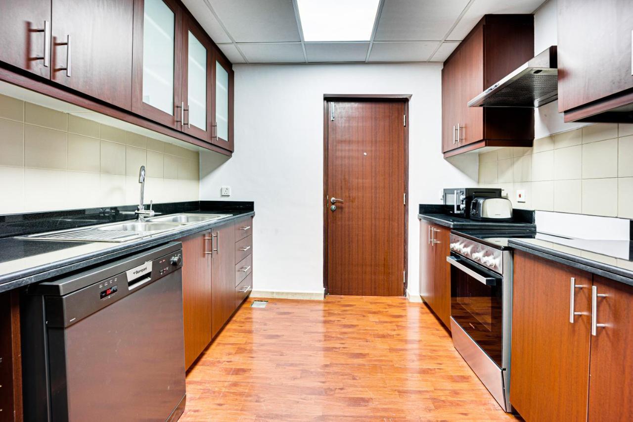 Apartment Cozy 2 Bd In Bahar Jbr 24 Floor *