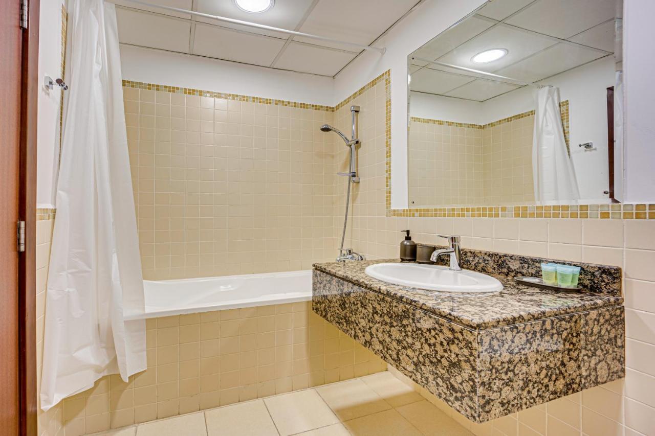 Apartment Cozy 2 Bd In Bahar Jbr 24 Floor Dubai