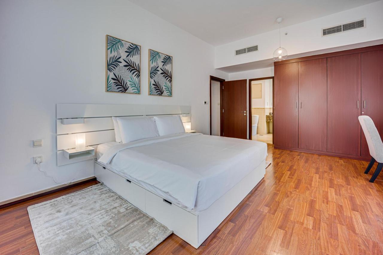 Cozy 2 Bd In Bahar Jbr 24 Floor Apartment *