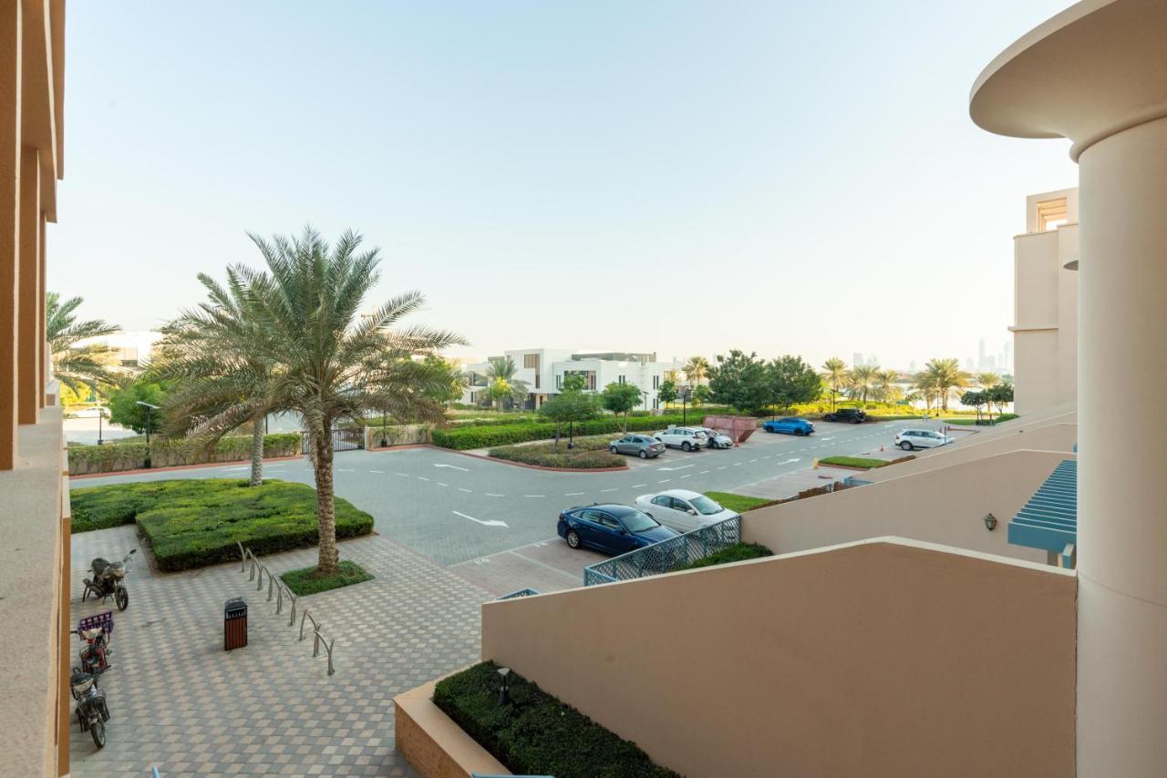 Apartment Globalstay At Palm Jumeirah Beachfront Paradise With Pool And Gym *