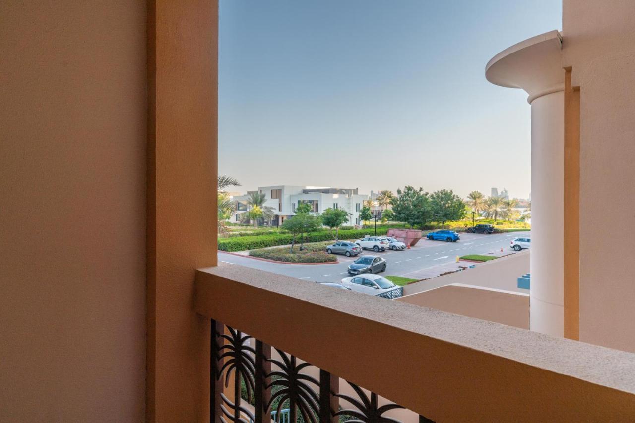 Apartment Globalstay At Palm Jumeirah Beachfront Paradise With Pool And Gym