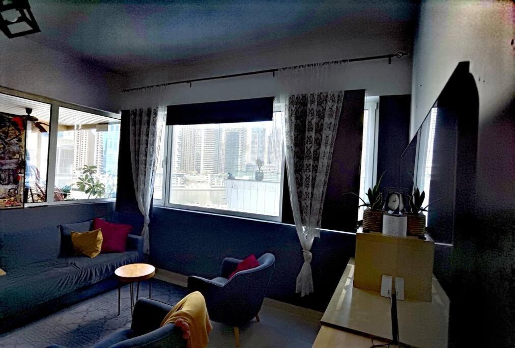 Marina View, 3 Min Walk To Metro And Beach Plus Free One Hour Boat Trip *
